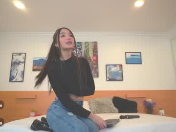 webcam girl camilitasu today image #2314915