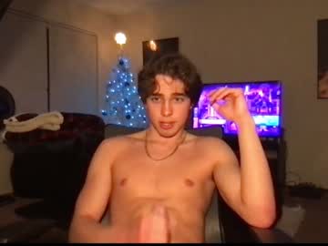 webcam couple prettiboiflacko today image #1262174