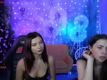 webcam couple kira0541 today image #3253503