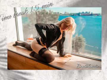 webcam girl bestblondiiecb today image #3860918