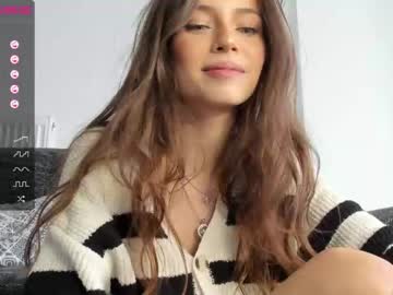 webcam girl isia_slay today image #2628161