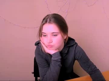 webcam girl emillygreys_ today image #1064451