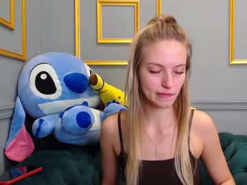webcam girl selenaobrien today image #739075