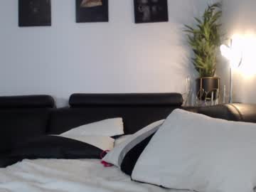 webcam girl marrylouanne today image #169644