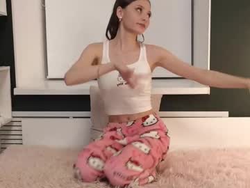 webcam girl falinecrosthwaite today image #4077400