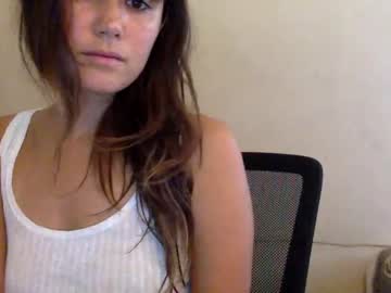 webcam girl ericarae91 today image #1957885