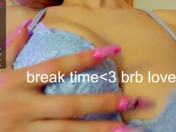 webcam girl angella_kleee today image #2340649