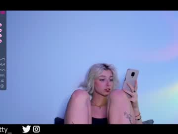 webcam girl lit1le_kitty_ today image #2727514