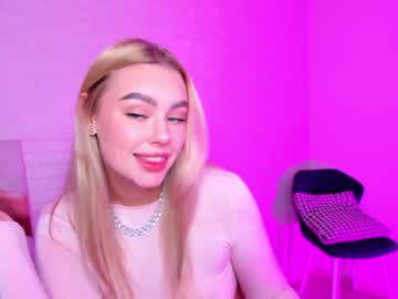 webcam girl 8a8y_nura today image #1127450
