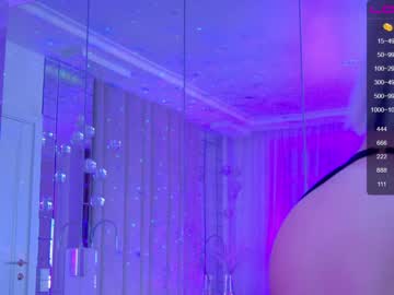 webcam girl krissone today image #2121459