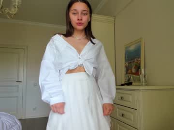 webcam girl eleonora_linn today image #2220176