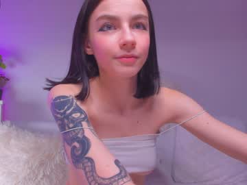 webcam girl gabbi_i today image #2629461