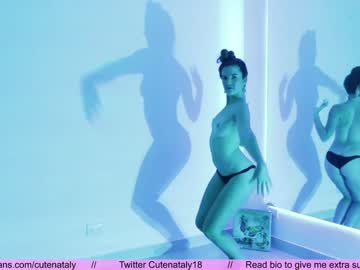 webcam girl cutenataly today image #2325611