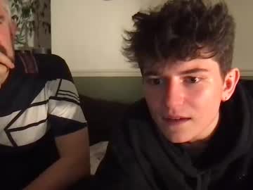 webcam man wowzer123_ today image #3978078