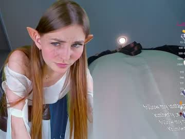 webcam girl queenafina today image #1962541