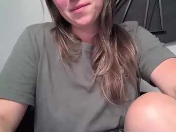 webcam couple kaybeeee961201 today image #4021200