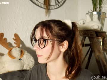 webcam girl _meg today image #3399308