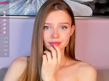 webcam girl aryawayne today image #3692737
