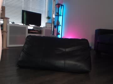 webcam girl skyewatson today image #369949