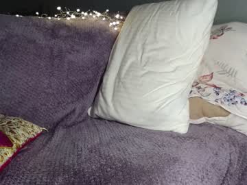 webcam girl camillabenz today image #704257