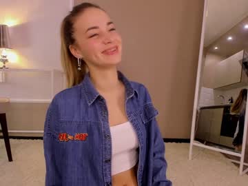 webcam girl strawberry_donut today image #31784