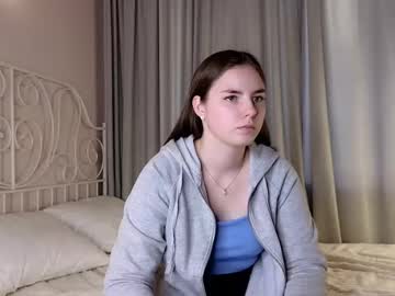 webcam girl on_the_soft_pillow today image #4072581