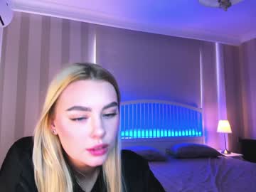 webcam girl 8a8y_nura today image #1104933