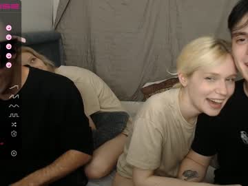webcam couple _reverse_gang_ today image #2518158