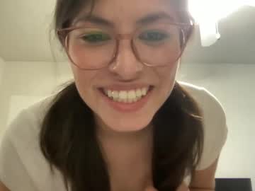 webcam girl itsarielford today image #3492446