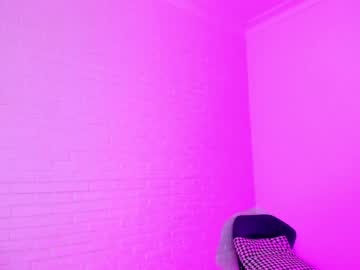 webcam girl 8a8y_nura today image #1364078