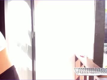 webcam girl akino_17 today image #1630253