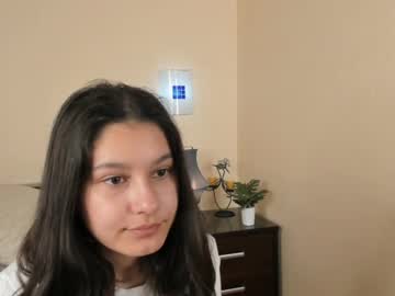 webcam girl hildaharding today image #4022375