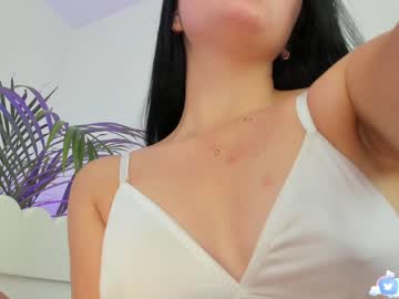 webcam girl pavlovacoluccii_ today image #3562725