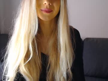 webcam girl pervyblonde today image #1293221