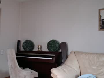 webcam girl _mito_69 today image #2030663