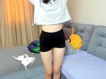 webcam girl moly_cute_ today image #660484