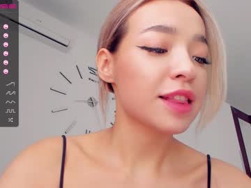 webcam girl miolimm today image #1184406