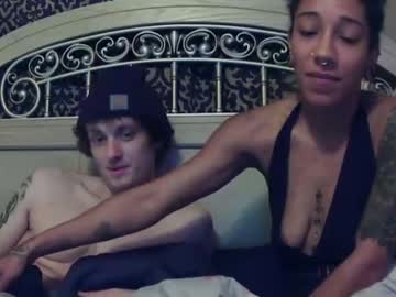webcam couple infinitystoned420 today image #880375