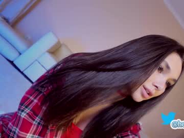 webcam girl hollyextra today image #3110075