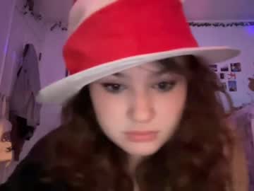 webcam girl p1ssb8by today image #3895435