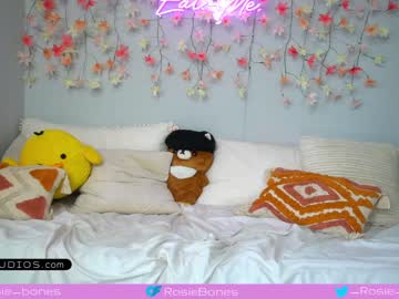 webcam girl rosiebones today image #1720756