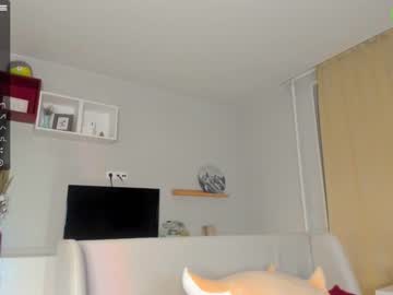 webcam girl zoe_0 today image #1050656