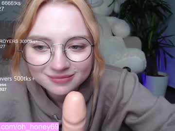 webcam girl honey_devildoll today image #260723