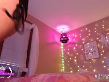 webcam girl milf_lacey today image #2285392