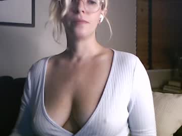 webcam girl sleepybabyxo today image #342945
