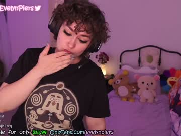 webcam girl evelynpiers today image #2670806