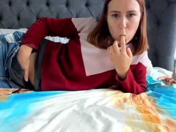 webcam girl eatmypie69 today image #3203217