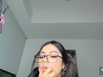 webcam girl kaliffa_zoe today image #5494