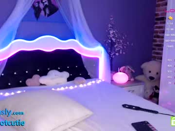 webcam girl masha_sexy today image #2725058