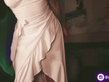 webcam girl gia_baker today image #2000576